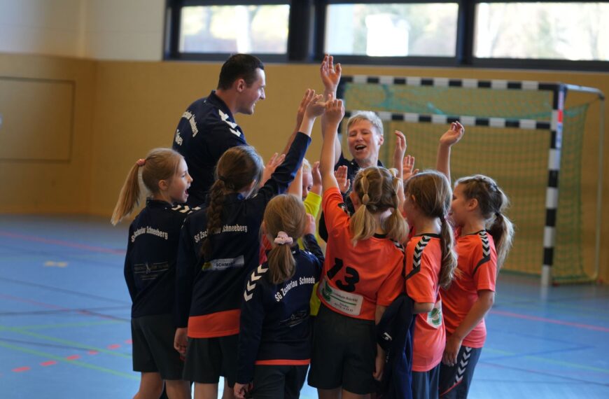 F-Jugend überzeugt mit starker Leistung und erhält Überraschungsgeschenk nach Mini-Liga-Spieltag