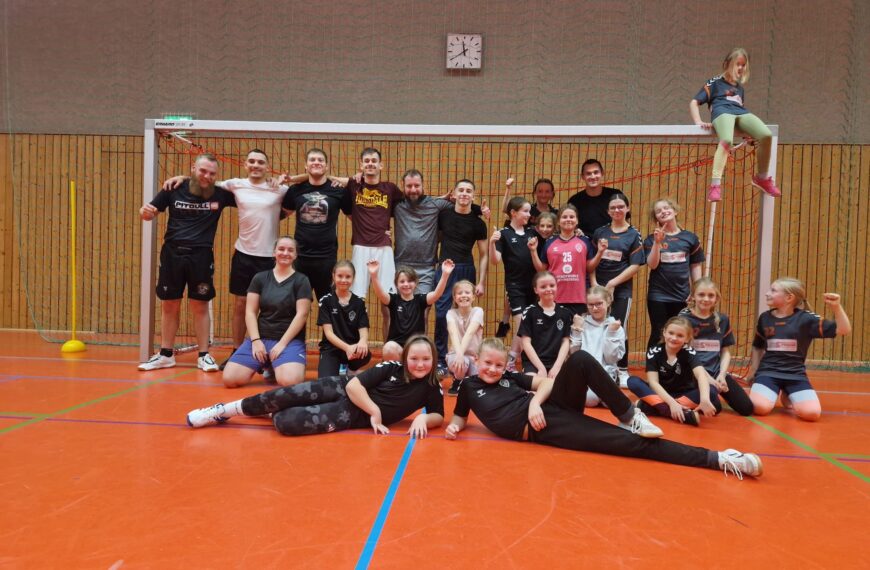 E-Jugend Weihnachtstraining – Handball trifft Kampfsport