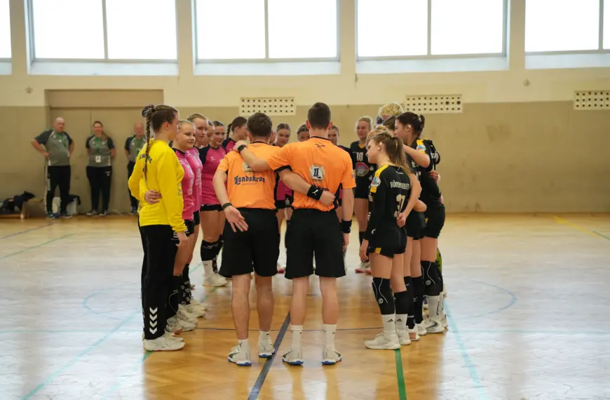 Lehrgeld gegen den Tabellenführer: Unsere B-Jugend unterliegt…