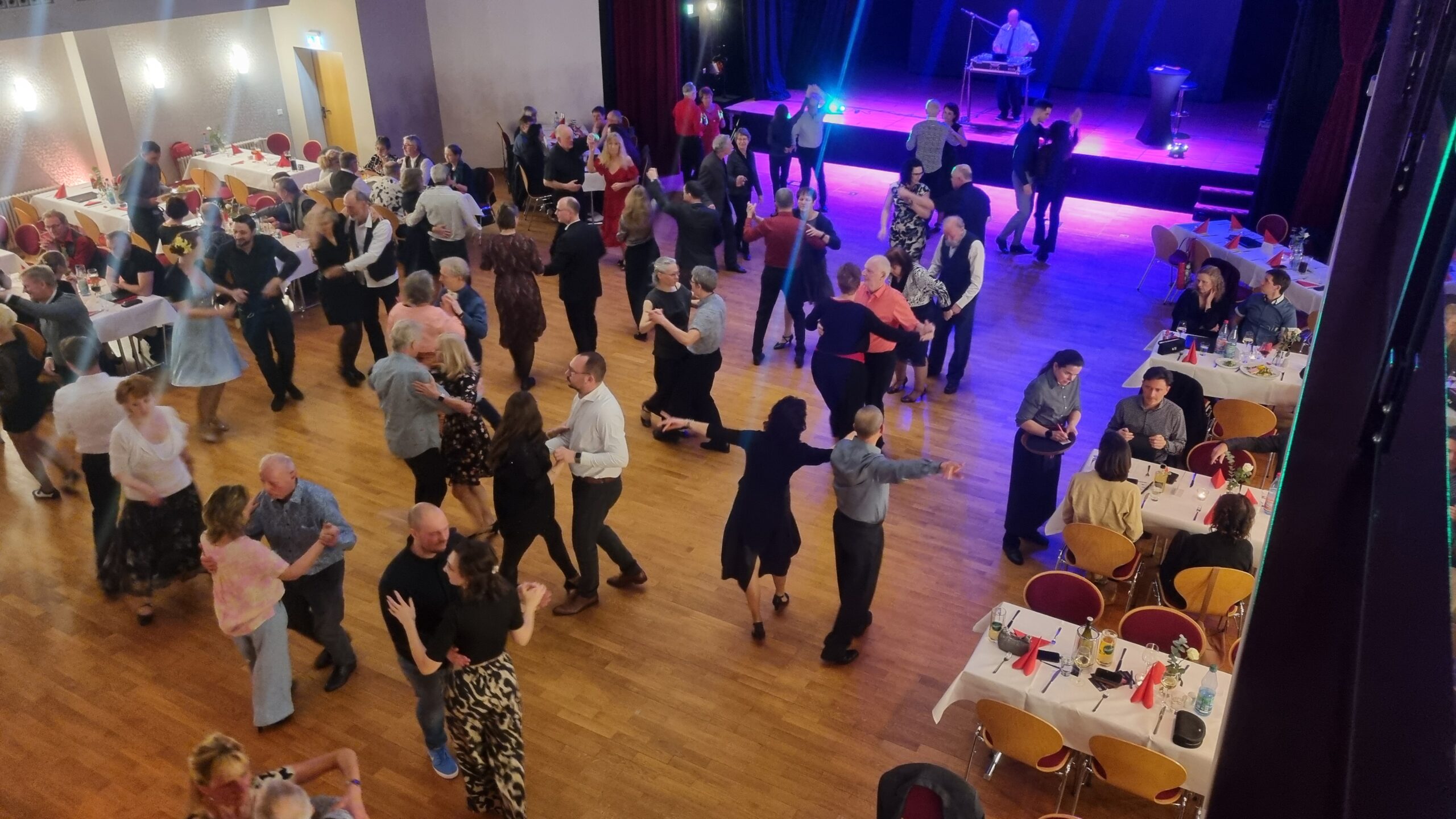 Ein Abend voller Leidenschaft: Unser Tanzabend im Winter in der&hellip;