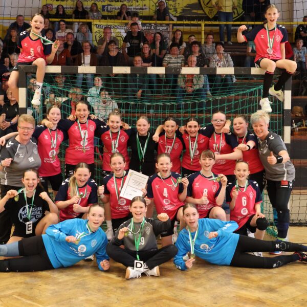 Geschlossene Mannschaftsleistung bringt doppelte Freude