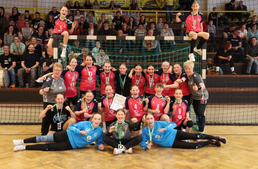 Geschlossene Mannschaftsleistung bringt doppelte Freude