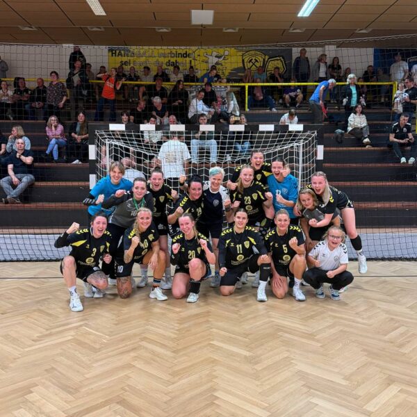 Frauen Kämpferisch zum Heimsieg 25:21